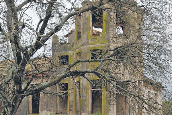 Video El misterioso castillo del franceacutes