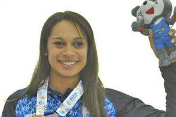 Natalia Vera- Seguireacute trabajando duro 