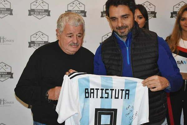 La Fundacioacuten Casita del Aacuterbol tuvo una importante jornada solidaria en Las Termas de Riacuteo Hondo