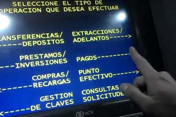 El BSE lanzoacute una liacutenea de preacutestamos para empleados que se pueden gestionar desde el cajero automaacutetico