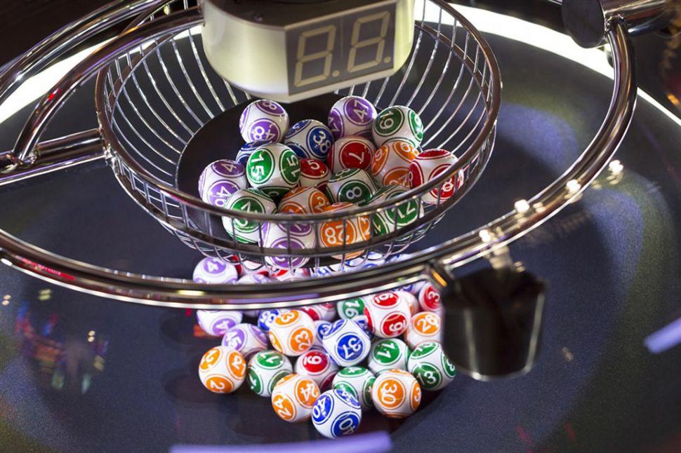 Un franceacutes ganoacute dos veces un milloacuten de euros en la loteriacutea en 18 meses