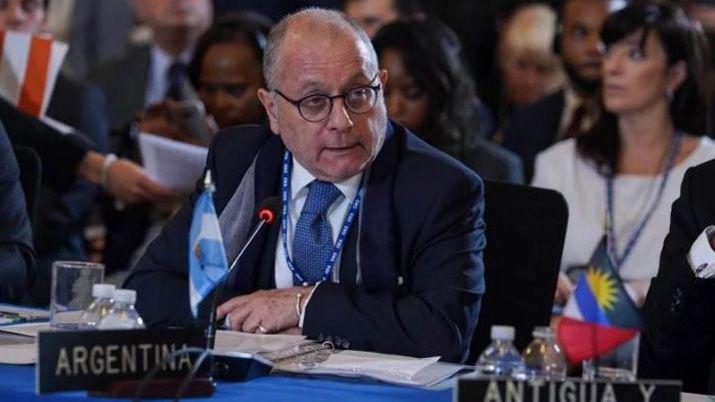El Gobierno se desligoacute de la suspensioacuten del partido con Israel