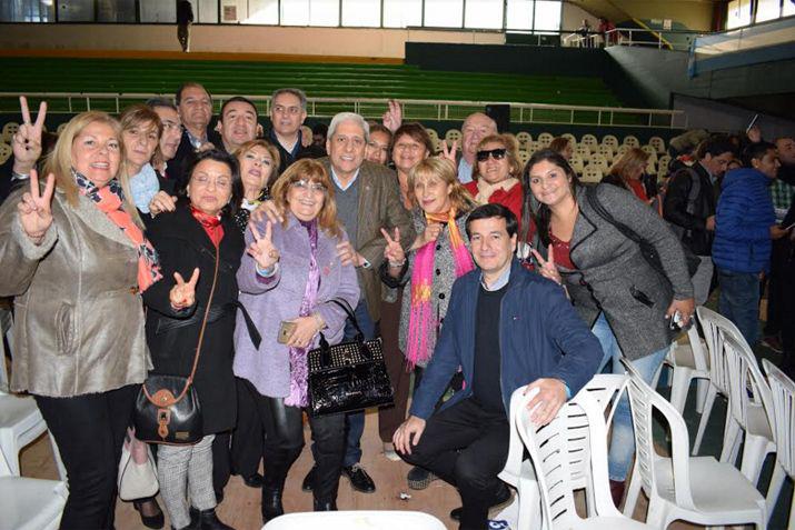 El titular del PJ santiagueño José Emilio Neder estuvo al frente de la delegación provincial