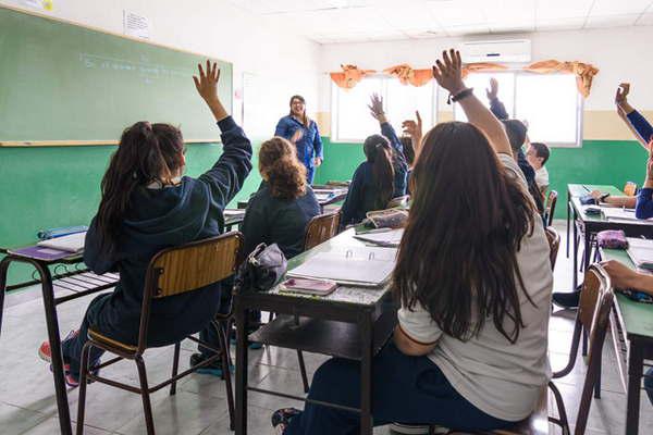 Convocan a los docentes de la provincia a un nuevo acto de cobertura de cargos