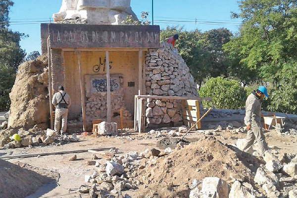 Coacutemo se hizo el trabajo ruacutestico debajo de la obra