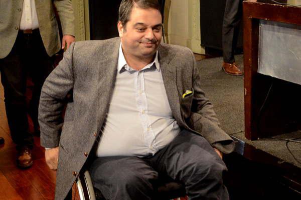 Triaca sostuvo que  la medida de fuerza  es innecesaria