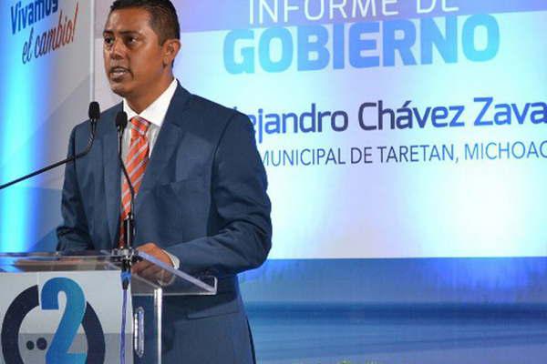 Asesinan a balazos a otro candidato en Meacutexico mientras realizaba un acto