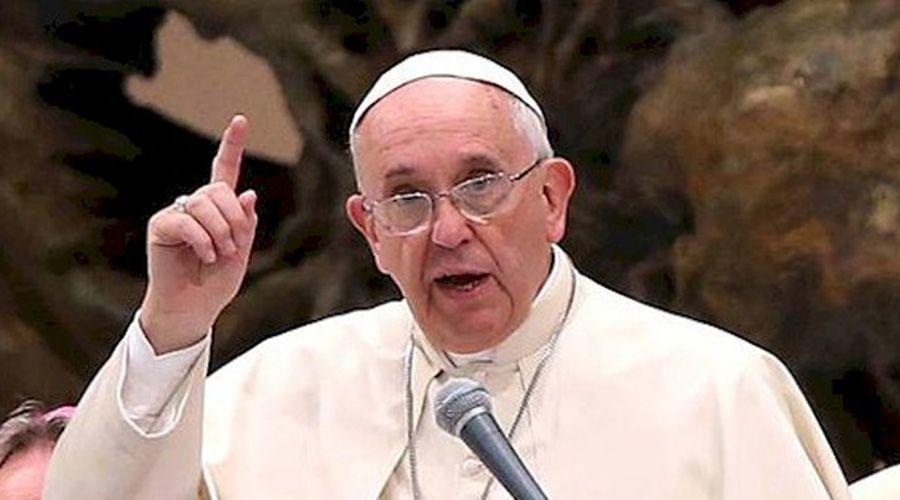 El Papa sobre el aborto- es lo mismo que haciacutean los nazis pero con guantes blancos
