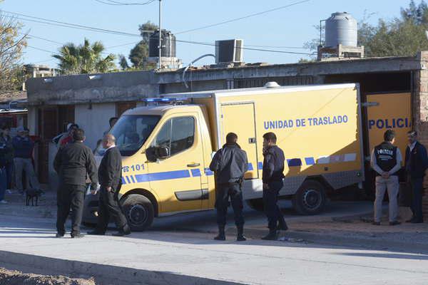 Comerciante asesinoacute a su expareja baleoacute a su exsuegra a una sobrina y terminoacute muerto de tres disparos