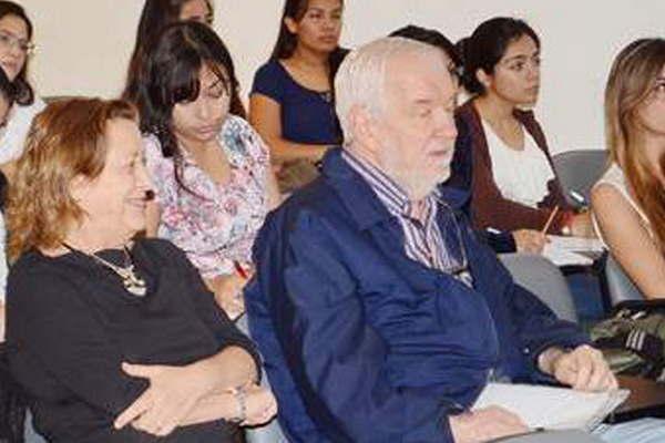 Brindaraacuten conferencia sobre la obra de Miguel de Cervantes Saavedra 