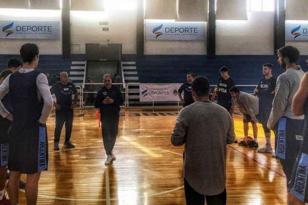 Argentina sin Deck inicioacute la preparacioacuten 