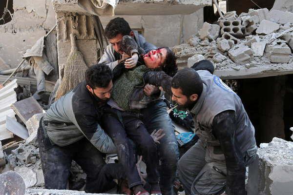 Denuncian criacutemenes de guerra en Ghouta