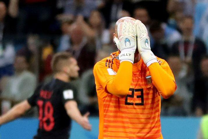 VIDEO  Miraacute el grave error de Caballero que le dio el gol a Croacia
