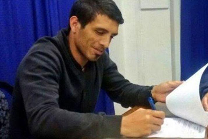 Javier Nicol�s Rossi se convirtió este s�bado en nuevo jugador de Central Córdoba