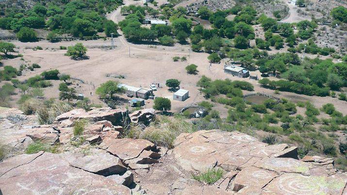 Buscan las mejores locaciones para el emplazamiento de espejos de agua aprovechando el terreno