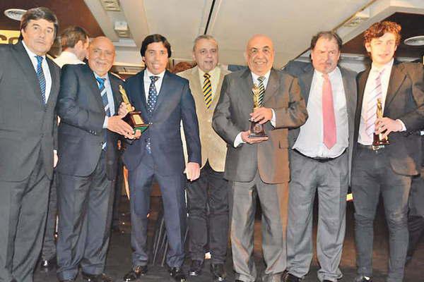 Radio Panorama y Opinioacuten Deportiva de Canal 7 recibieron el premio Martiacuten Fierro Federal 2018