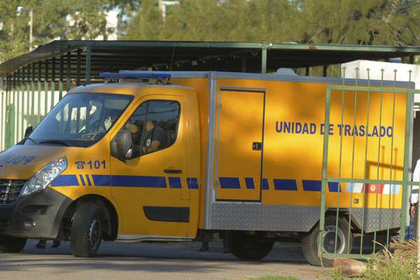 Motociclista murioacute en el acto tras ser embestido por una camioneta