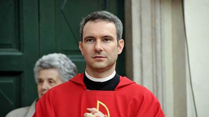 El Vaticano condenoacute a un cura por tener pornografiacutea infantil
