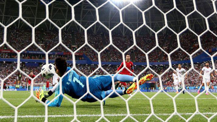 Video Miraacute el penal que le atajaron a Cristiano Ronaldo