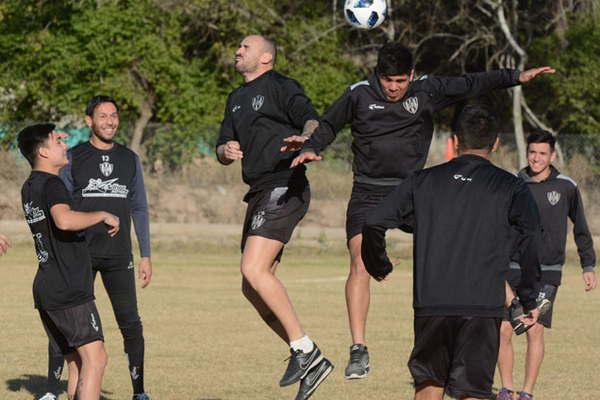 Central Coacuterdoba inicioacute los trabajos de pretemporada 