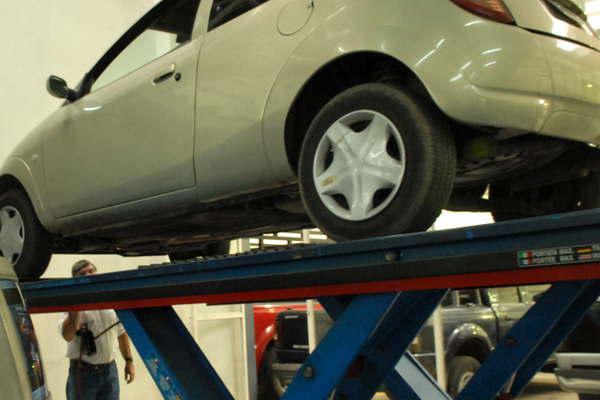 La revisioacuten teacutecnica obligatoria aumentoacute un 14-en-porciento- en viacutesperas de las vacaciones de invierno