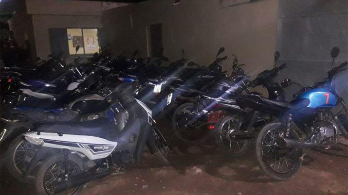 Operativos en barrios- secuestraron 76 motos