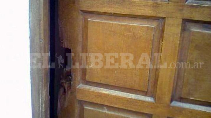 Ladrones violentaron la cerradura del depósito y se apoderaron de numerosas herramientas Foto- Archivo