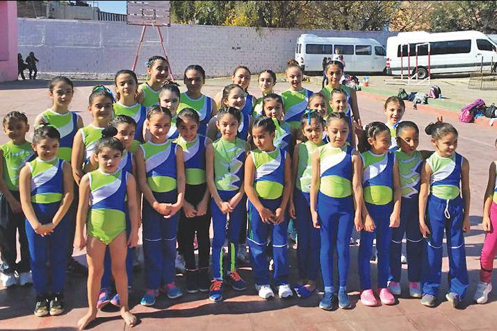 Santiago tuvo brillo en la copa amistad de gimnasia artiacutestica