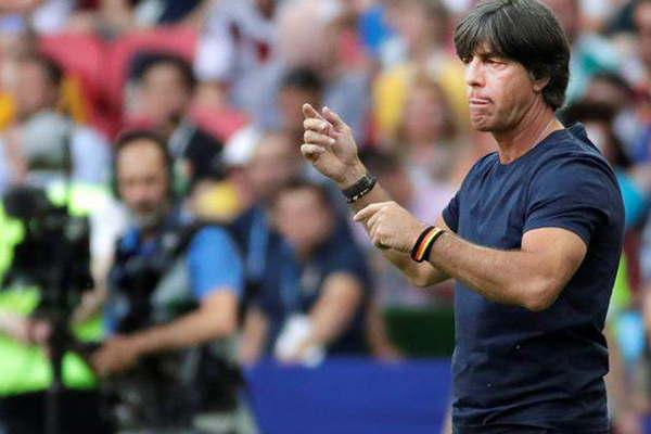 Alemania ratificoacute a Loumlw como entrenador