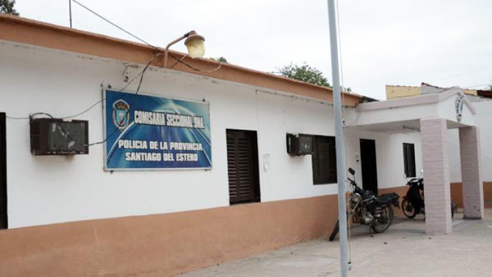 Se enfrentoacute con dos ladrones en su casa y fue gravemente herido