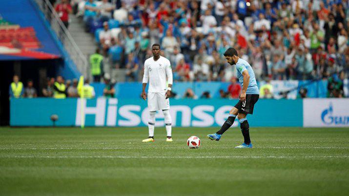 Francia vencioacute a Uruguay y es el primer semifinalista