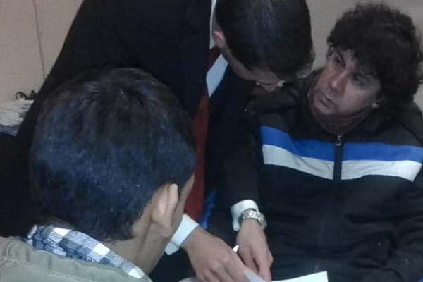 Adolescente denuncioacute al padre carnicero por supuesto abuso y golpizas