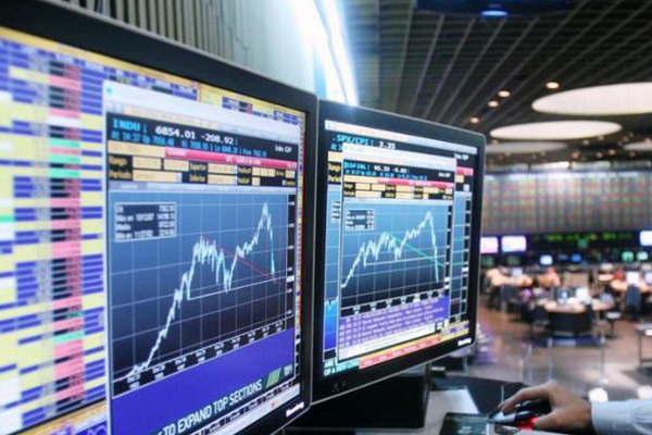 Empresas argentinas perdieron  hasta 72-en-porciento- en doacutelares de su  valor de mercado desde febrero