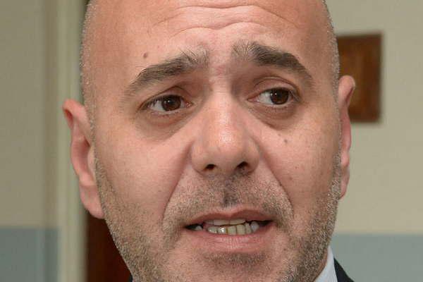 Abusan de joven en bantildeo de una fiesta con muacutesica y tabeada