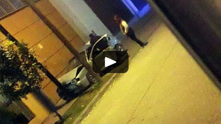 VIDEO Motociclista resultoacute con graves fracturas en un choque