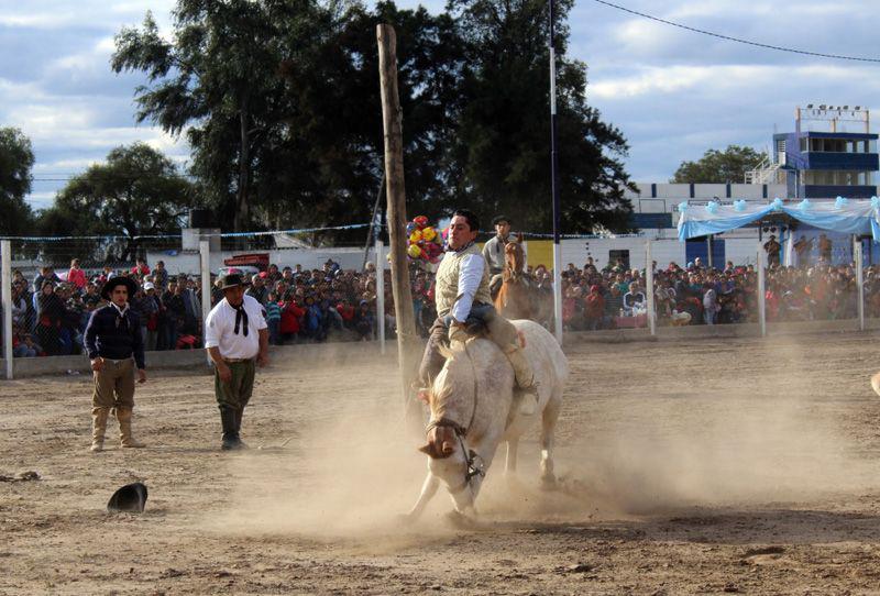 San Ramoacuten celebroacute su aniversario con doma folclore  y la inauguracioacuten de obras