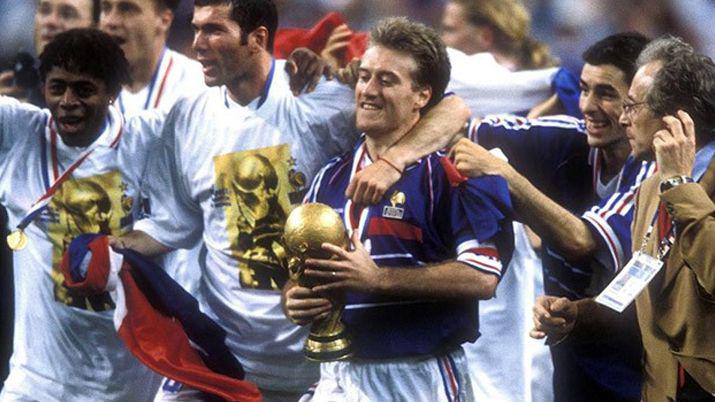 Deschamps a un paso de convertirse en una leyenda