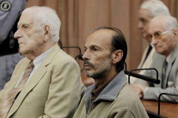 La Corte Suprema dejoacute firme el fallo que negoacute la aplicacioacuten del 2x1 a un represor