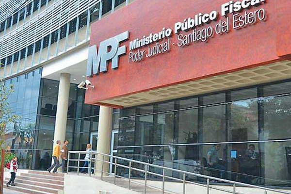 Te voy a matar los voy a matar a los chicos voy a prender fuego la casa y me mato yo