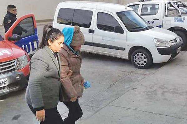 Los padres y la abuela  de Thiago entre la falta  de meacuterito y la detencioacuten