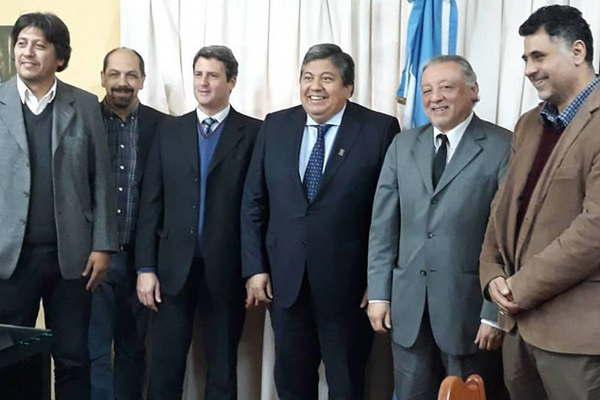 La Universidad Nacional de Santiago del Estero  firmoacute un convenio con la Defensoriacutea del Pueblo