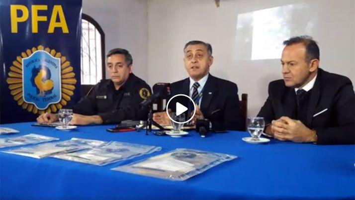 Video  Conferencia de prensa por el secuestro de 32kg de cocaiacutena