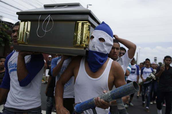 Campesinos denuncian 18 asesinatos en un ataque armado en Nicaragua