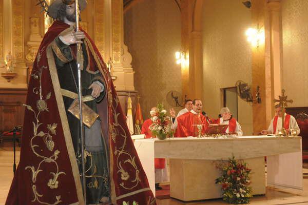 Con la misa criolla se honraraacute a Santiago Apoacutestol en su fiesta patronal el proacuteximo martes 24