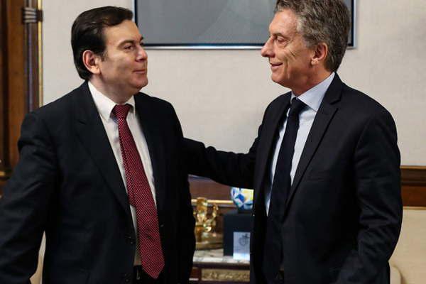 El gobernador Gerardo Zamora se reunioacute con el presidente Macr