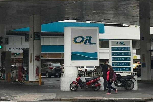 Empleados de Oil Combustibles piden aumento de salario