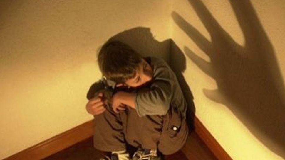 Una mujer denuncioacute que su sobrino golpeoacute y ahorcoacute a su hijo