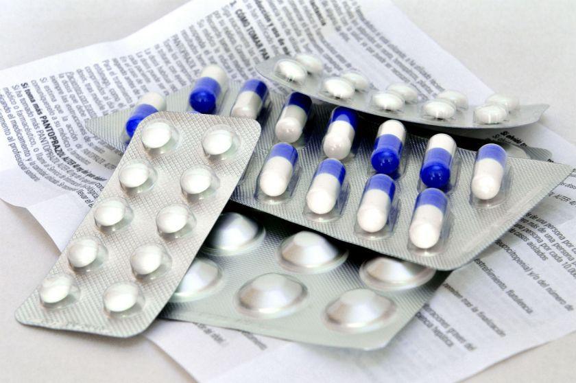 La Anmat retira maacutes de cien lotes de medicamentos para la presioacuten