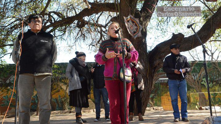 MIRaacute La vigilia de los bombos en imaacutegenes y videos