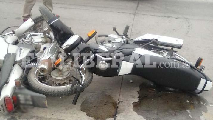Un joven de 22 antildeos fallecioacute en fuerte choque de motos